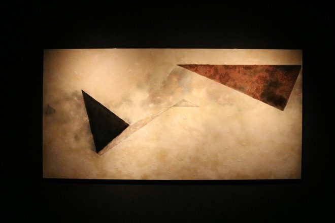 Cái đẹp có thực, chạm đục được, có thể sờ mó- Ảnh 1. Cái đẹp có thực, chạm đục được, có thể sờ mó- Ảnh 1.