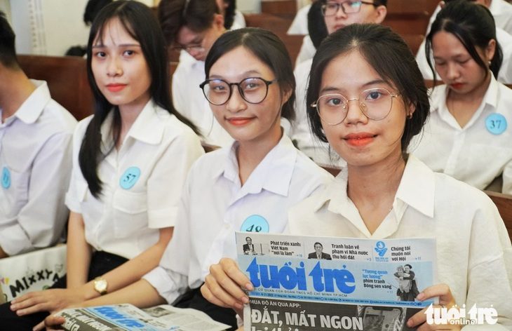 Quỹ học bổng Tiếp sức đến trường đã hỗ trợ cho hơn 23.395 tân sinh viên - Ảnh: TRẦN HOÀI