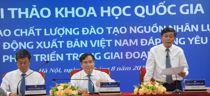 Đề xuất miễn học phí, trợ cấp thêm cho sinh viên xuất bản như sinh viên sư phạm - Ảnh 1.