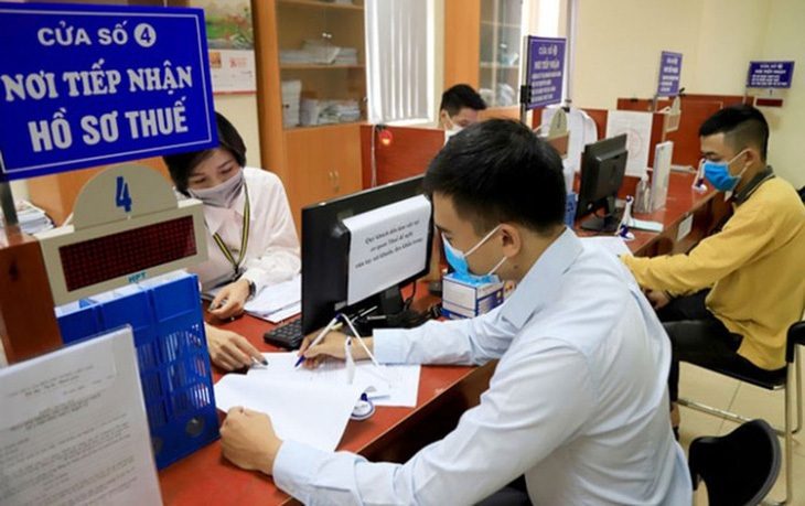 Đề xuất không lùi thời hạn nộp thuế cho ngân hàng - Ảnh 1.
