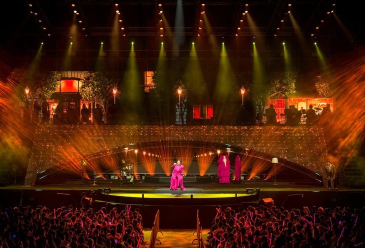 Show 1589 của Trung Quân “kéo” tổng cộng khoảng 15.000 khán giả ở cả Hà Nội, TP.HCM - Ảnh: Edi Lương