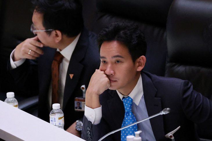 Ông Pita Limjaroenrat đang đối mặt với nhiều rắc rối pháp lý - Ảnh: REUTERS