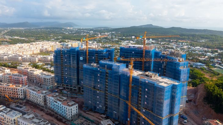 Chính thức: Cổ phiếu HAGL Agrico và Xây dựng Hòa Bình bị hủy niêm yết từ 6-9- Ảnh 1. Xây dựng Hòa Bình từng lên tiếng phản đối quyết định hủy niêm yết của HoSE - Ảnh: HBC