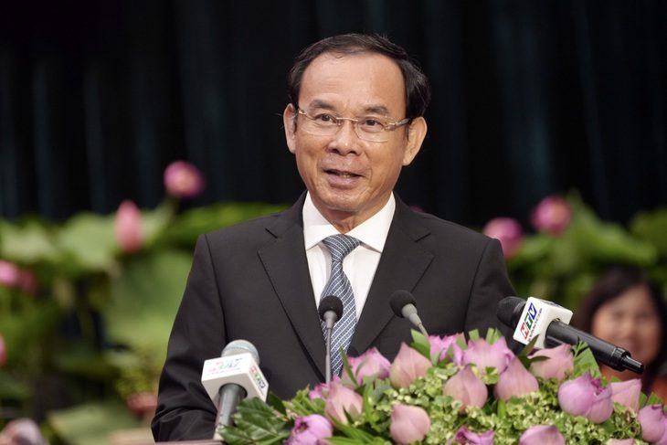 Bí thư Nguyễn Văn Nên: 'TP.HCM phải đi nhanh và có kết quả sớm trong xóa nhà tạm' - Ảnh 1.