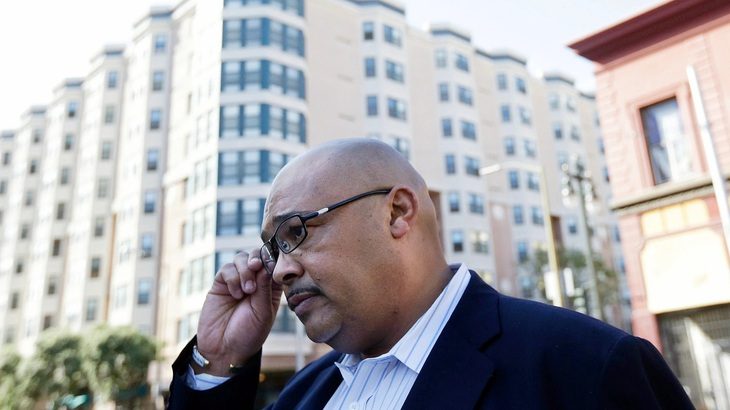 Đại gia sa chân chốn lao tù - Kỳ 6: Bôi trơn quan tham bằng 'đạn bọc đường'- Ảnh 1. Mohammed Nuru thời còn đương chức giám đốc Sở Công trình công cộng San Francisco - Ảnh: San Francisco Chronicle